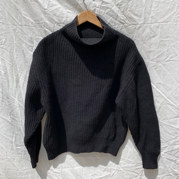 Wilfred Montellier Sweater - Picture 1 of 6